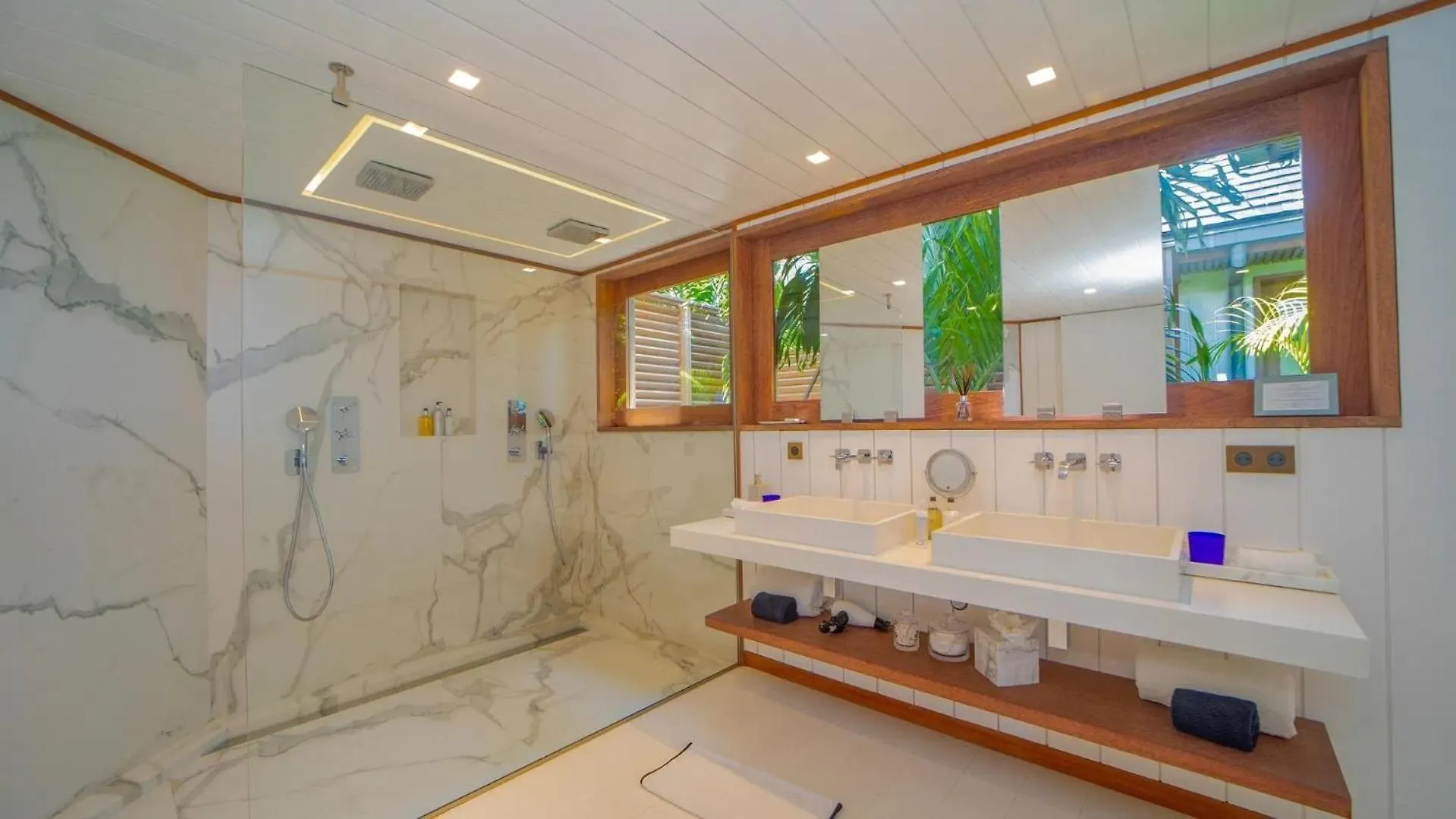 فيلا Tropical Retreat With Private Infinity Pool غوستافي 0*,